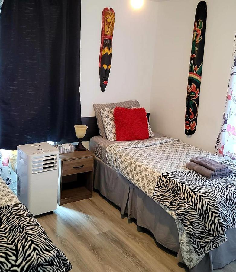 Quiet Cozy Apartment Next To Highway Wifi+Netflix Edmundston Kültér fotó